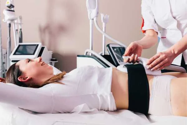 woman having body sculpting to help improve her body image and her mental health Banstead